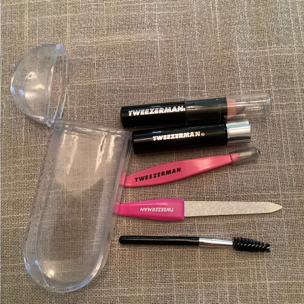 FIRM PRICE Tweezerman 5pcs Set with Case NEW